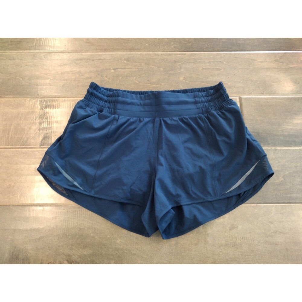 LULULEMON Women's EEUC Hotty Hot navy blue 2.5" athletic shorts - size 6